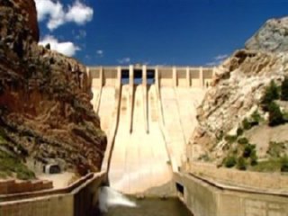 PRESA EMBALSE 01  RECICLAJE